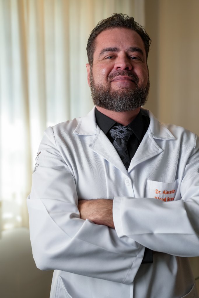 dr.alexandre_wood_branco_