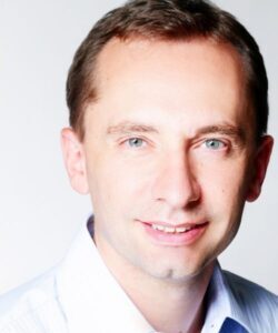 Dr. Luiz Augusto Auersvald, cirurgião plástico em Curitiba