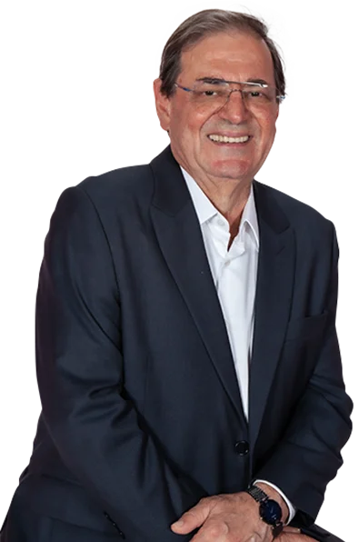 Dr. Esaú Ferraz