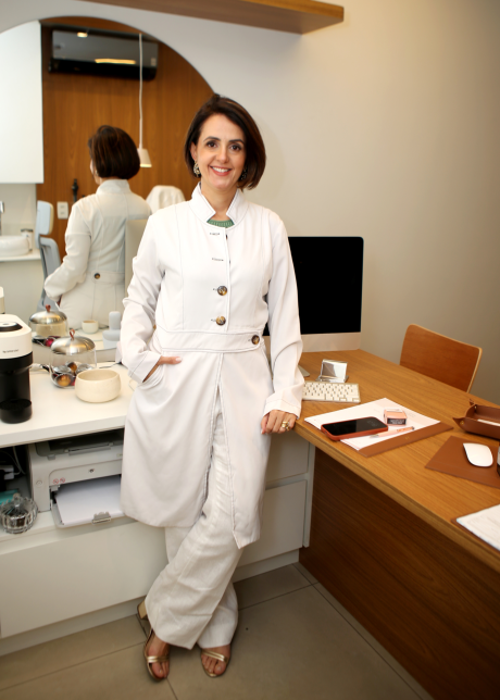Dra Janini Figueiredo