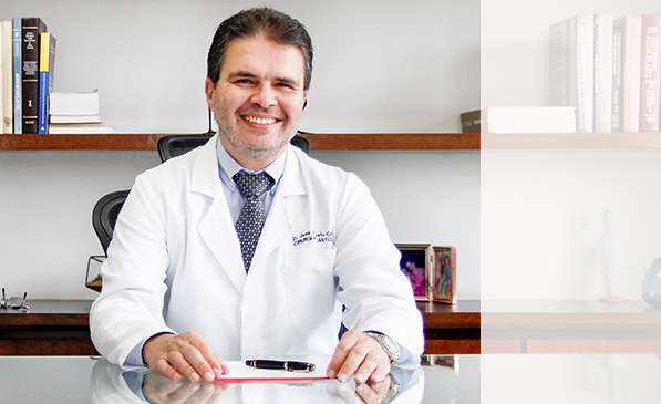 Dr Calil em imagem institucional