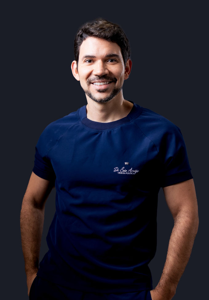 Dr. Ênio Araújo