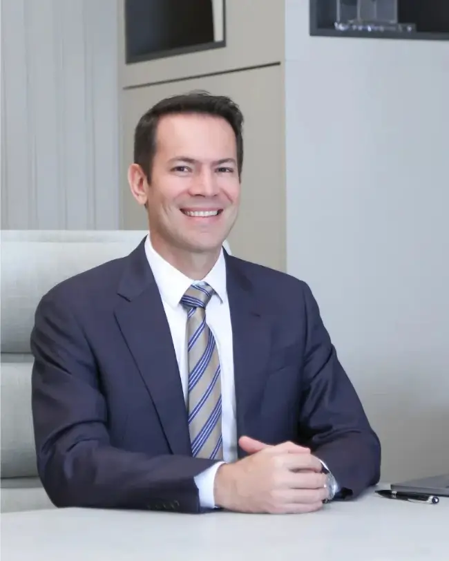 Dr. Leonardo Felice